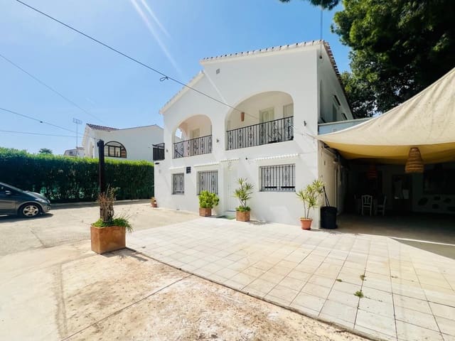 6 Zimmer Villa zu verkaufen in Las Rotas / Les Rotes, Dénia mit Pool Garage - 590.000 € (Ref: 9794064)
