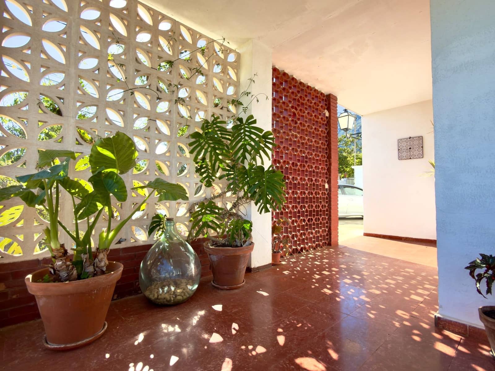 3 sypialnia Willa na sprzedaż w Denia z basenem garażem - 849 000 € (Ref: 9796195)