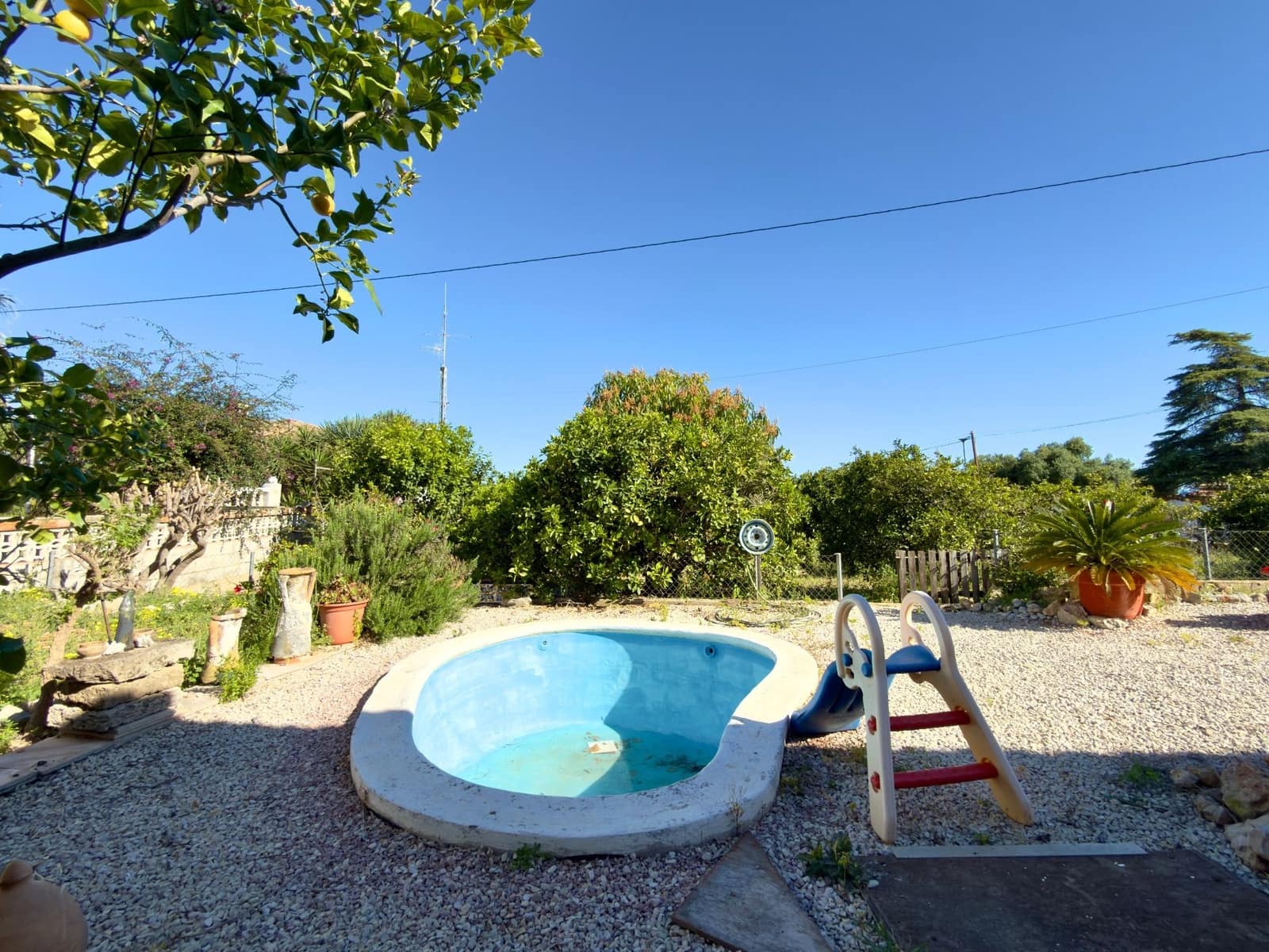 3 sypialnia Willa na sprzedaż w Denia z basenem garażem - 849 000 € (Ref: 9796195)