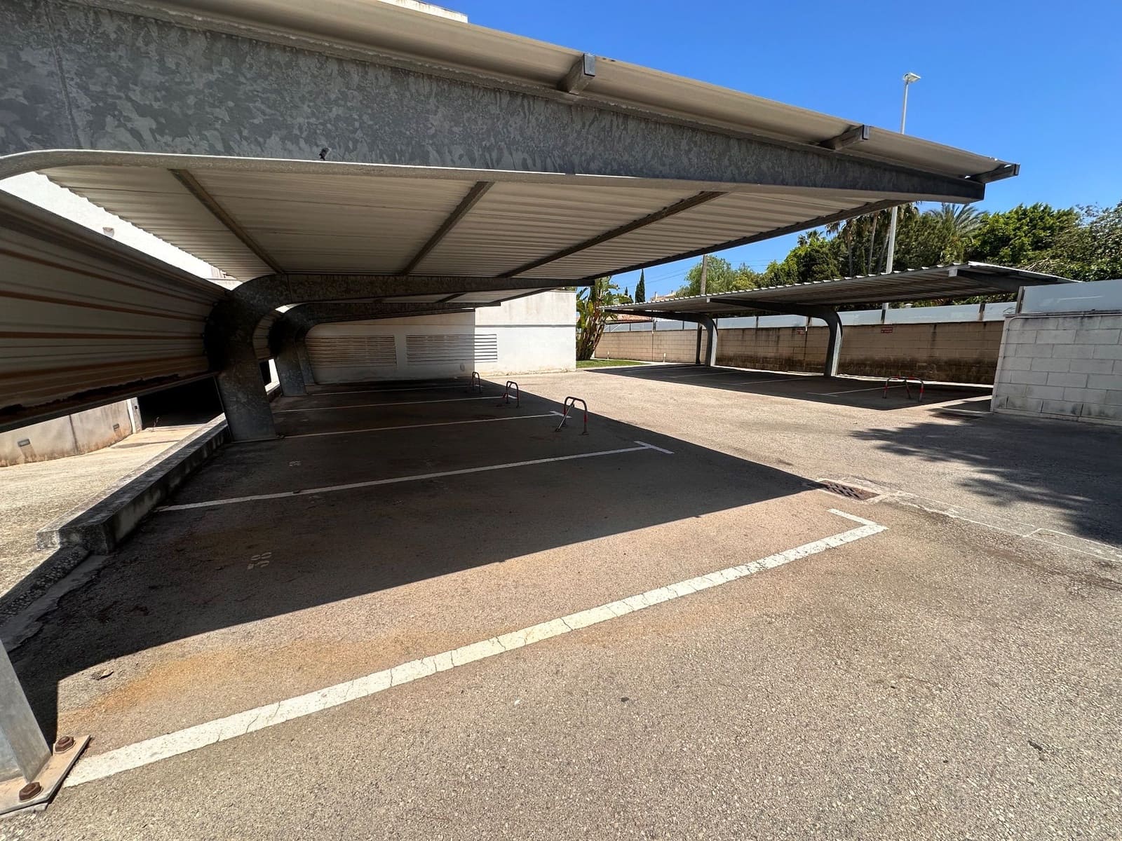 Garage à vendre à Denia - 9 900 € (Ref: 9835175)