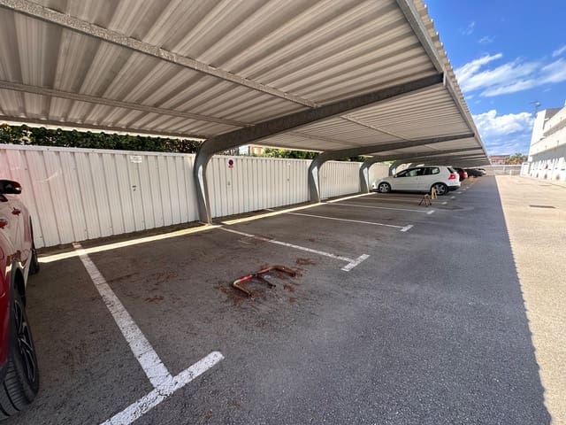Garage à vendre à Les Bassetes - El Marjal, Dénia - 9 900 € (Ref: 9835175)