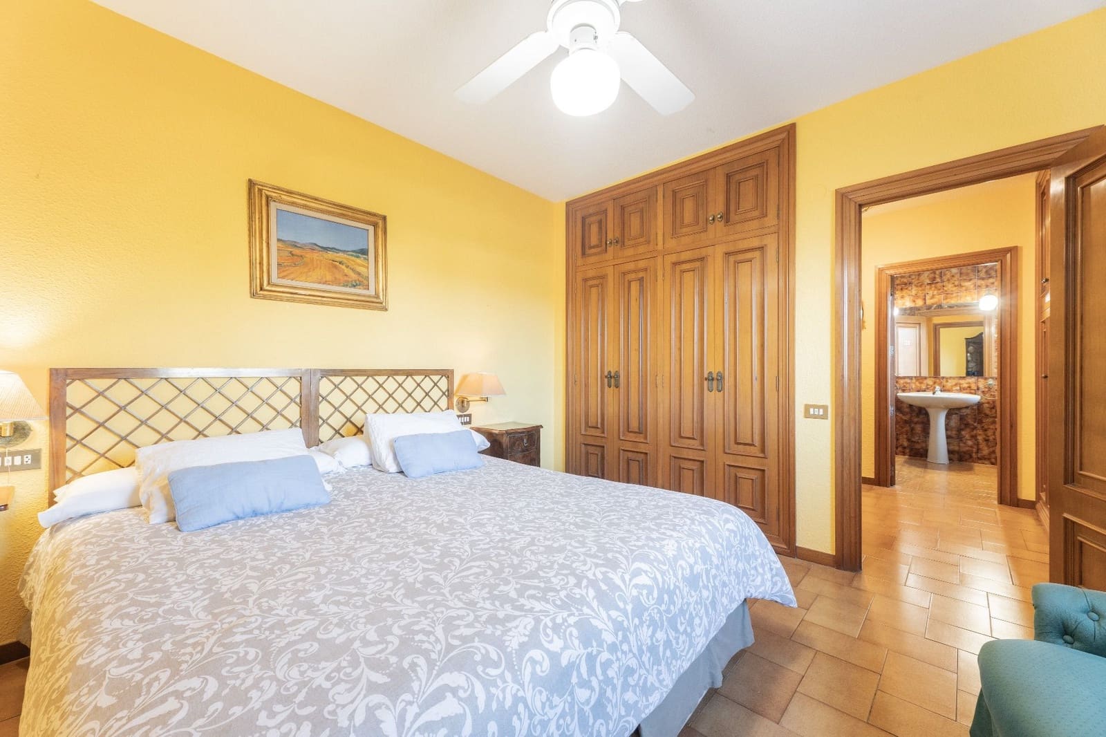 6 bedroom Villa for sale in Benicassim with pool garage - € 1,495,000 (Ref: 9842116)