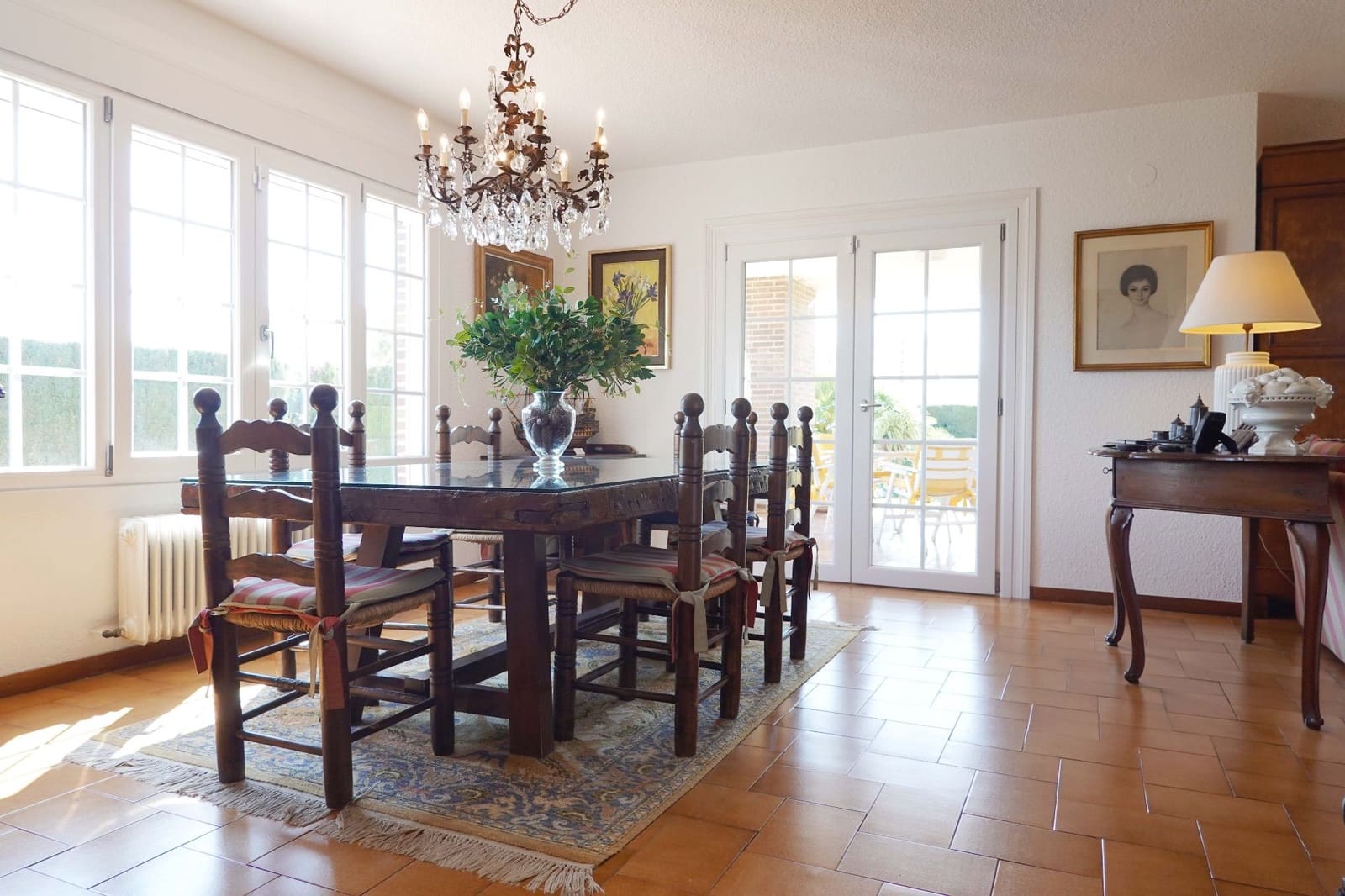 6 bedroom Villa for sale in Benicassim with pool garage - € 1,495,000 (Ref: 9842116)