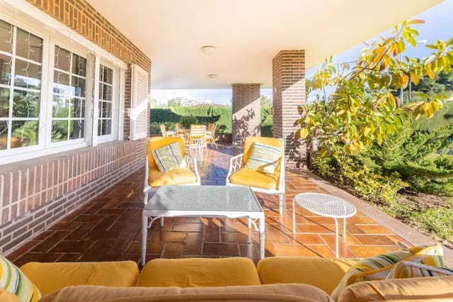 6 soveværelse Villa til salg i Benicàssim med swimmingpool garage - € 1.495.000 (Ref: 9842116)