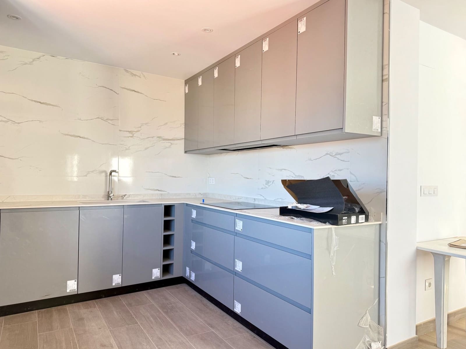 3 bedroom Flat for rent in Denia - € 1,300 (Ref: 9848989)