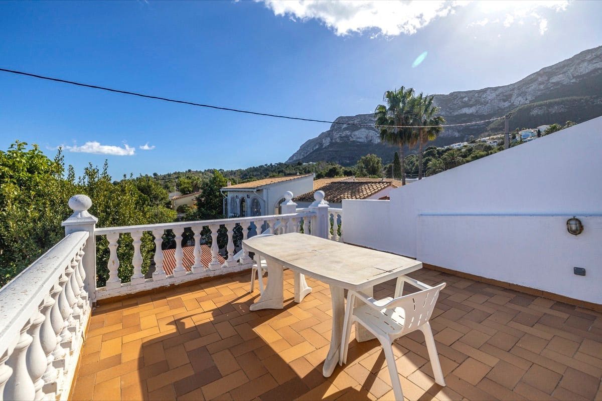 5 slaapkamer Villa te koop in Denia met zwembad garage - € 695.000 (Ref: 9889723)