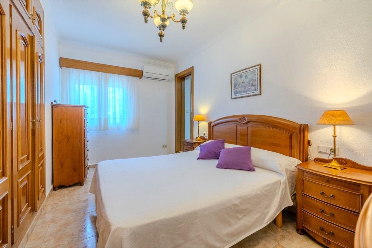 5 slaapkamer Villa te koop in Denia met zwembad garage - € 695.000 (Ref: 9889723)