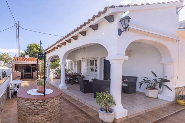 5 slaapkamer Villa te koop in La Pedrera - Vessanes, Dénia met zwembad garage - € 695.000 (Ref: 9889723)