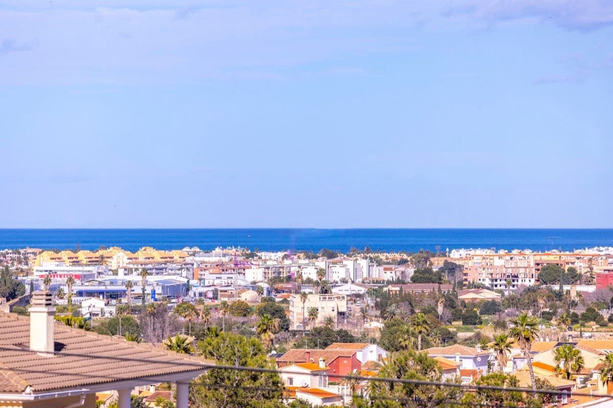 5 slaapkamer Villa te koop in Denia met zwembad garage - € 695.000 (Ref: 9889723)