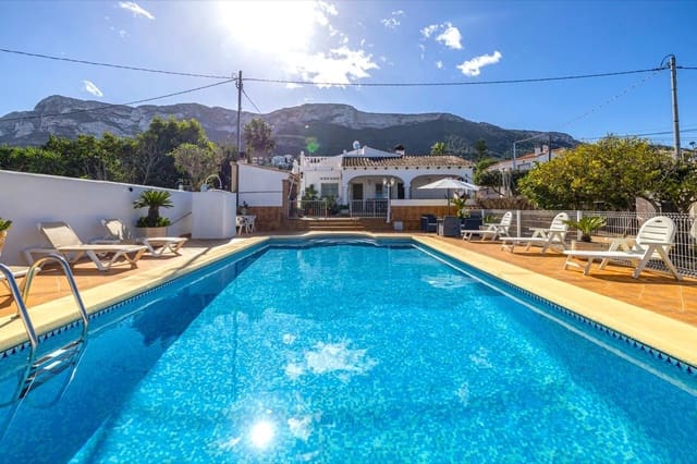 5 slaapkamer Villa te koop in La Pedrera - Vessanes, Dénia met zwembad garage - € 695.000 (Ref: 9889723)