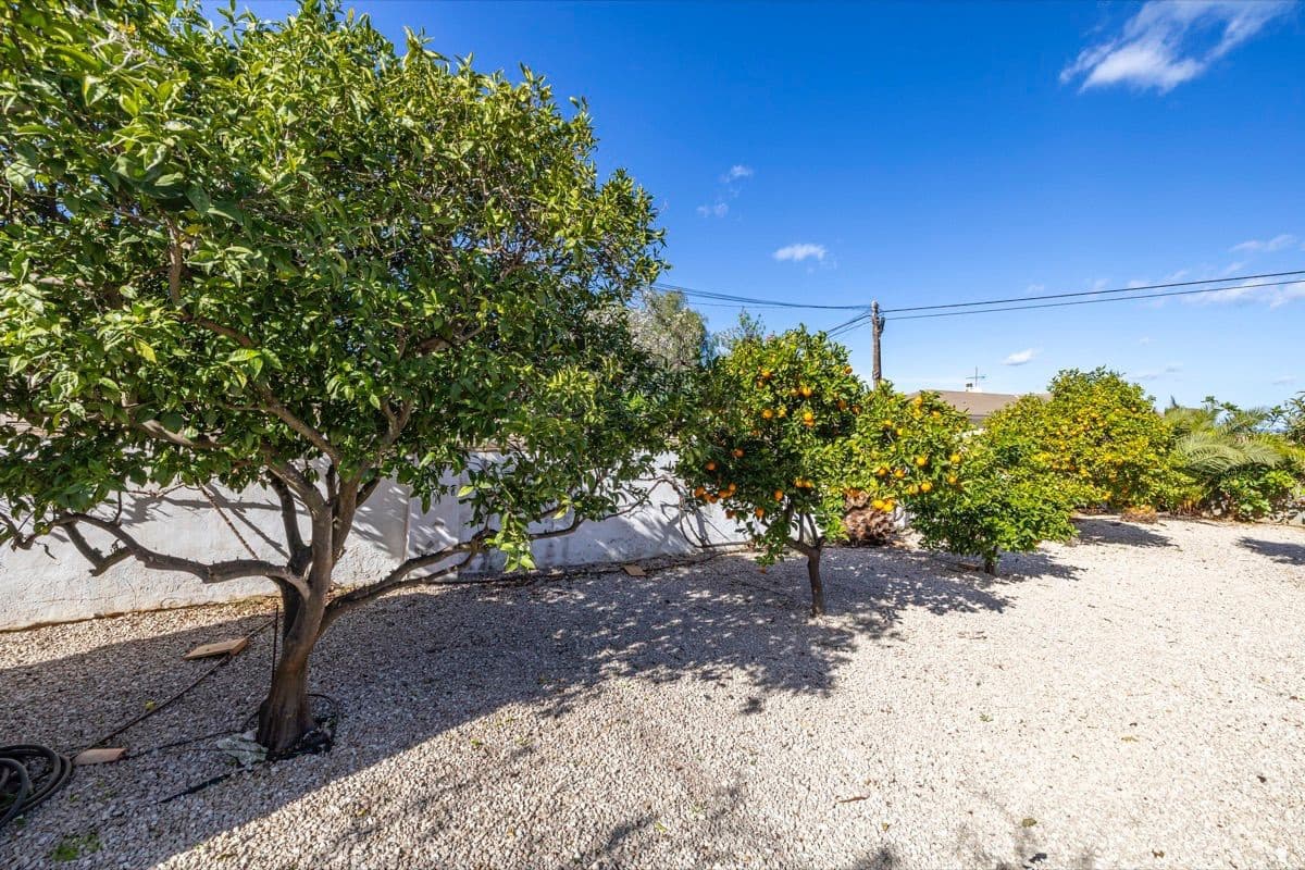 5 slaapkamer Villa te koop in Denia met zwembad garage - € 695.000 (Ref: 9889723)