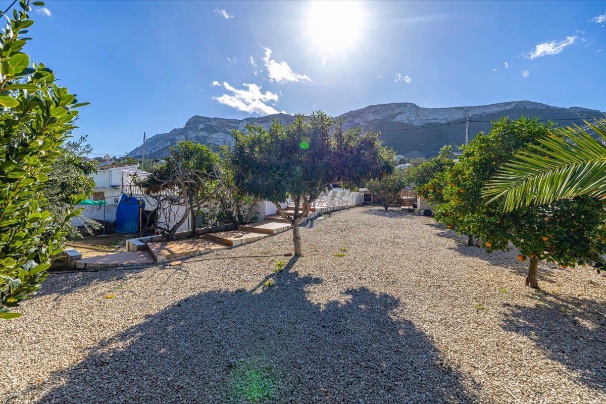 5 slaapkamer Villa te koop in Denia met zwembad garage - € 695.000 (Ref: 9889723)