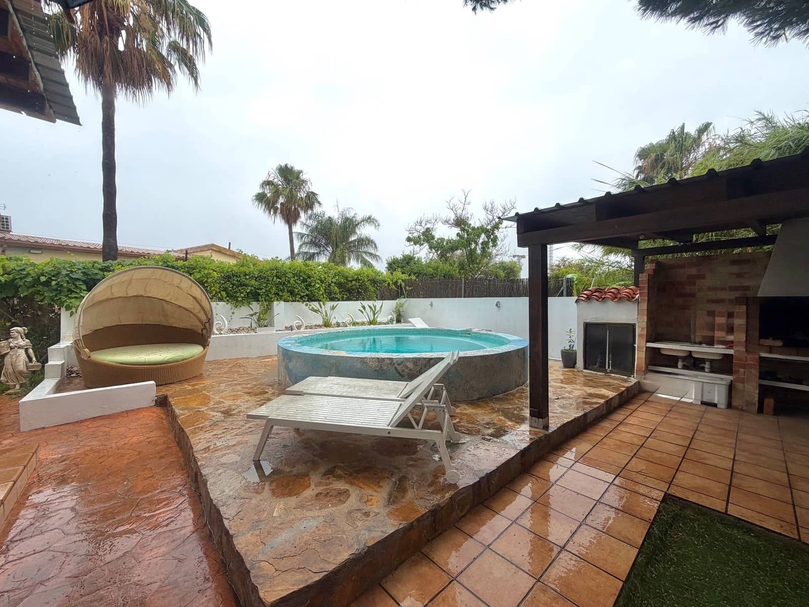 Chalet de 4 habitaciones en Dénia en venta con piscina garaje - 659.000 € (Ref: 9893689)