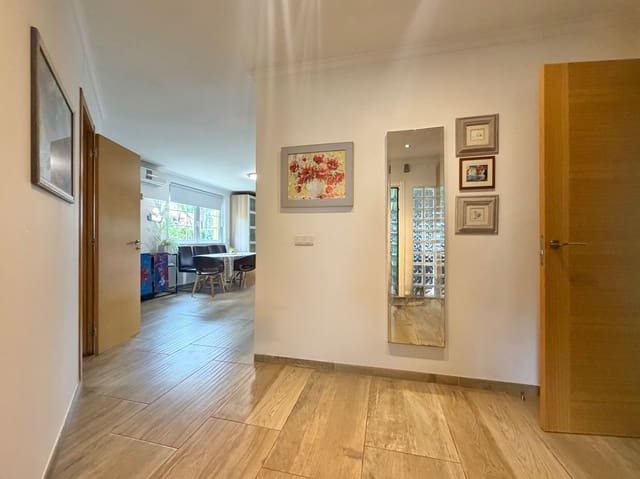 Chalet de 4 habitaciones en L'Almadrava - L'Estanyó, Dénia en venta con piscina garaje - 659.000 € (Ref: 9893689)