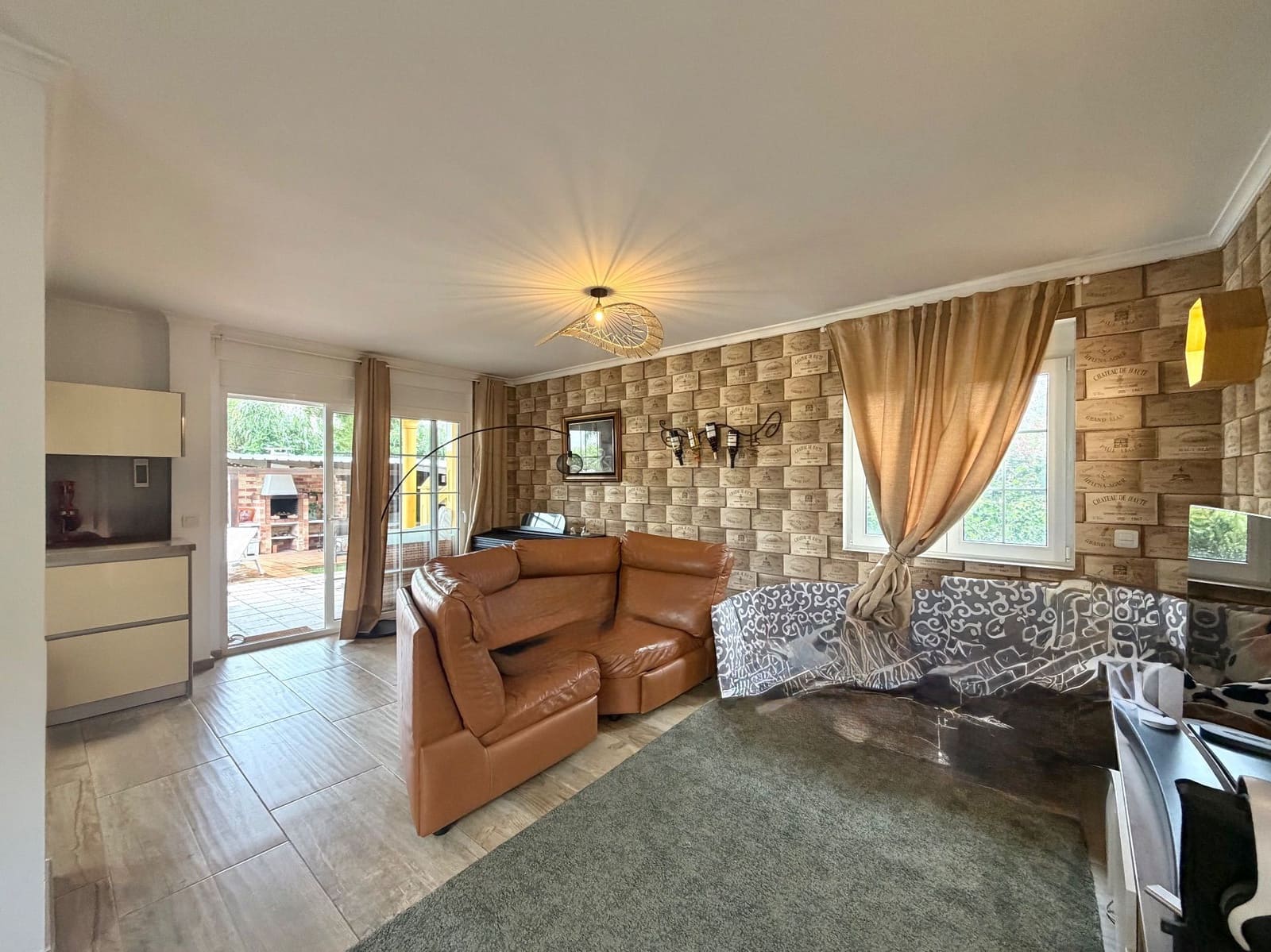 Chalet de 4 habitaciones en Dénia en venta con piscina garaje - 659.000 € (Ref: 9893689)