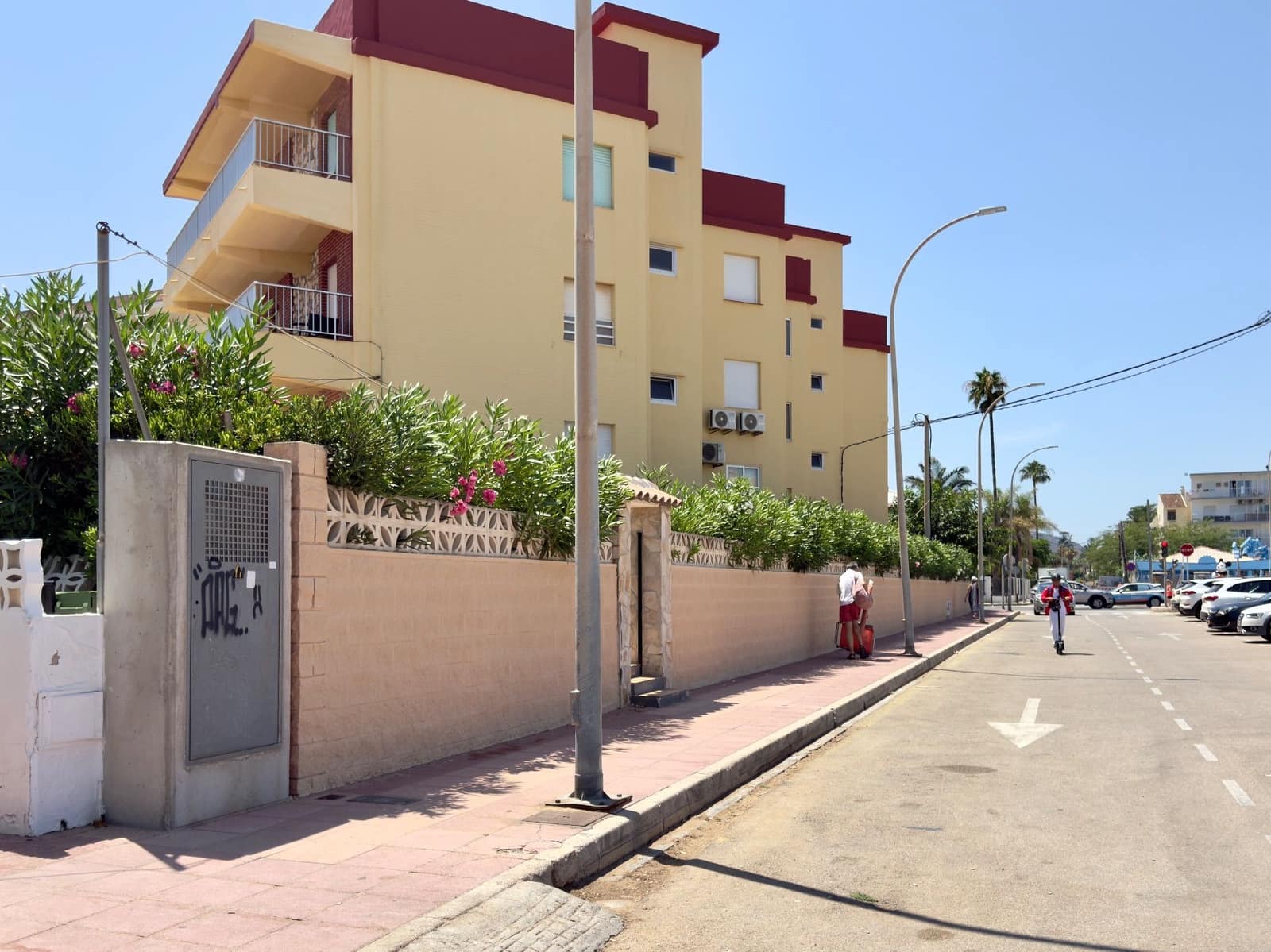 2 makuuhuone Asunto myytävänä paikassa Denia mukana 
autotalli - 220 000 € (Ref: 9932798)