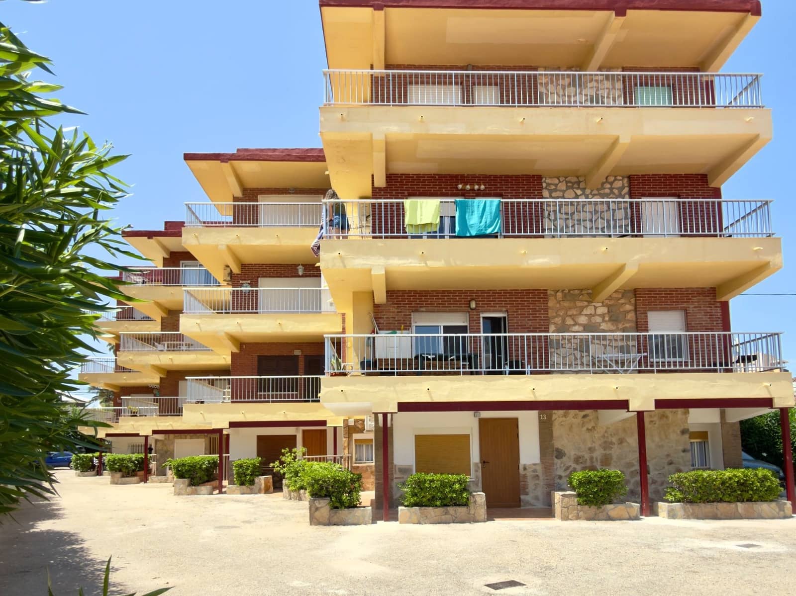 2 makuuhuone Asunto myytävänä paikassa Denia mukana 
autotalli - 220 000 € (Ref: 9932798)