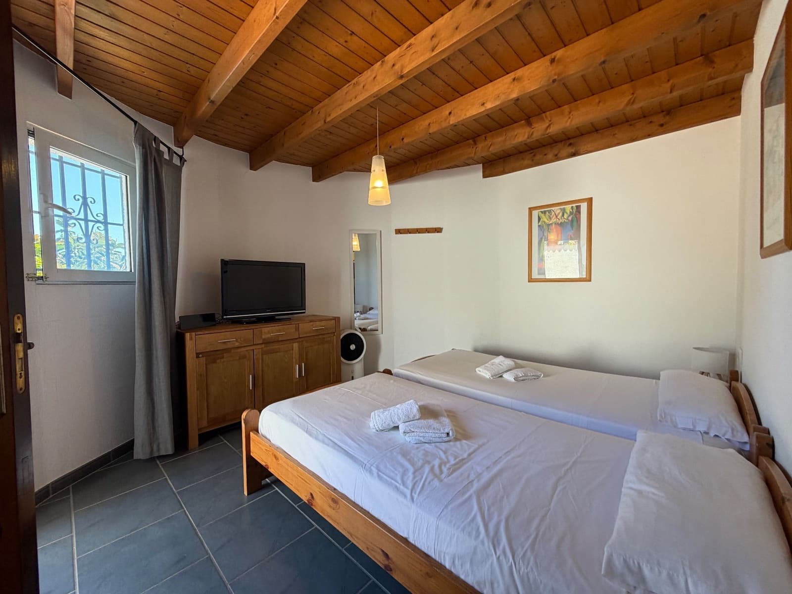 Chalet de 3 habitaciones en Monte Pego en alquiler con piscina garaje - 1.950 € (Ref: 9935485)