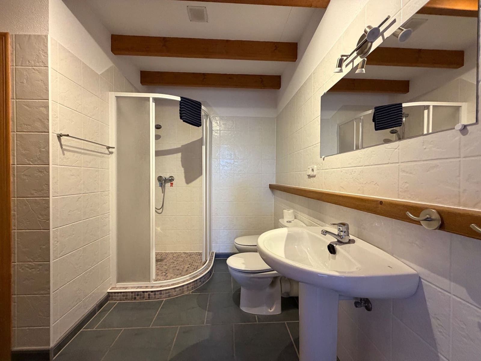Chalet de 3 habitaciones en Monte Pego en alquiler con piscina garaje - 1.950 € (Ref: 9935485)