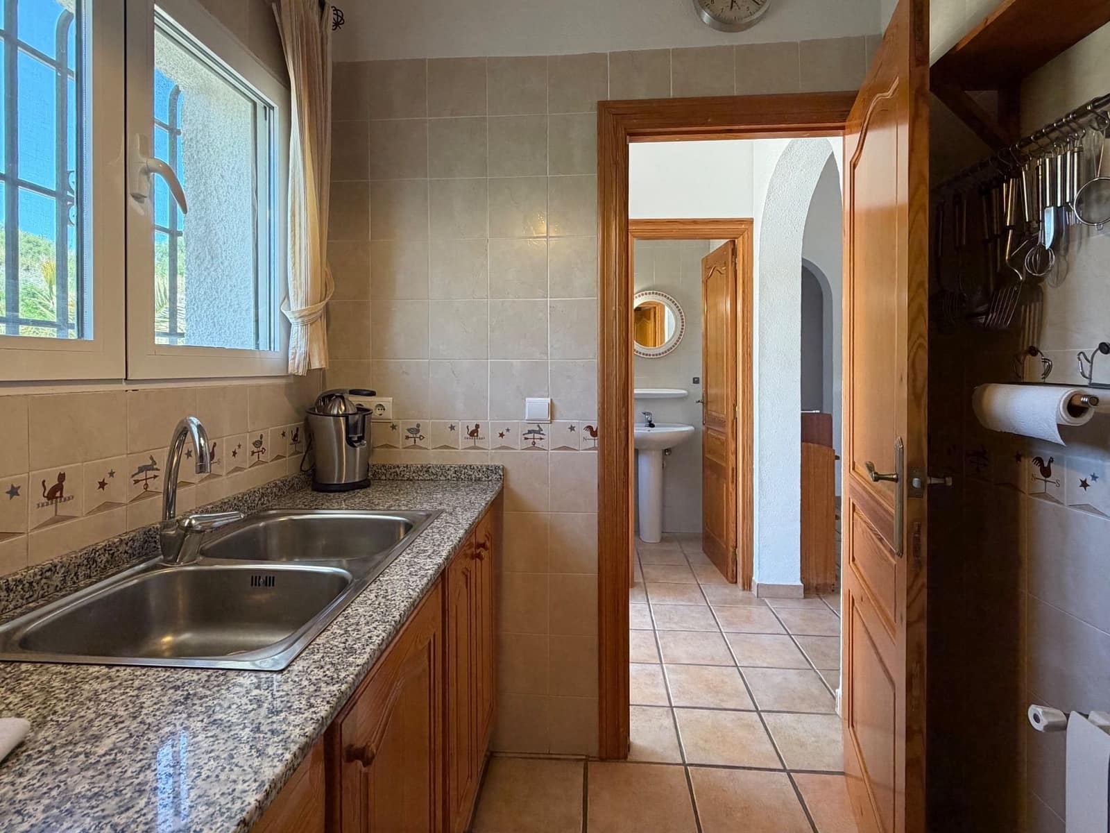 Chalet de 3 habitaciones en Monte Pego en alquiler con piscina garaje - 1.950 € (Ref: 9935485)
