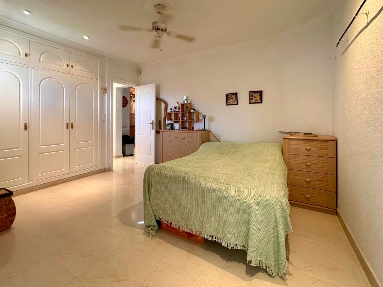 2 quarto Moradia para venda em Denia com piscina garagem - 595 000 € (Ref: 9953691)
