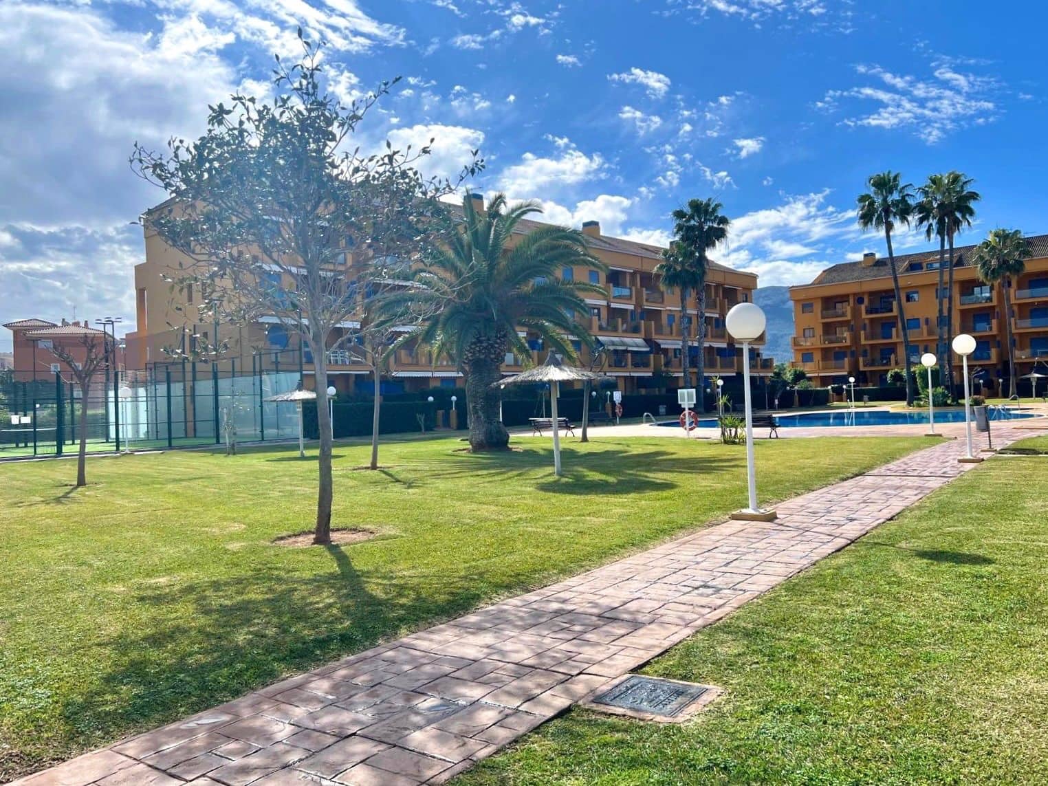 4 soverom Penthouse til salgs i Denia med svømmebasseng garasje - € 472 000 (Ref: 9959114)