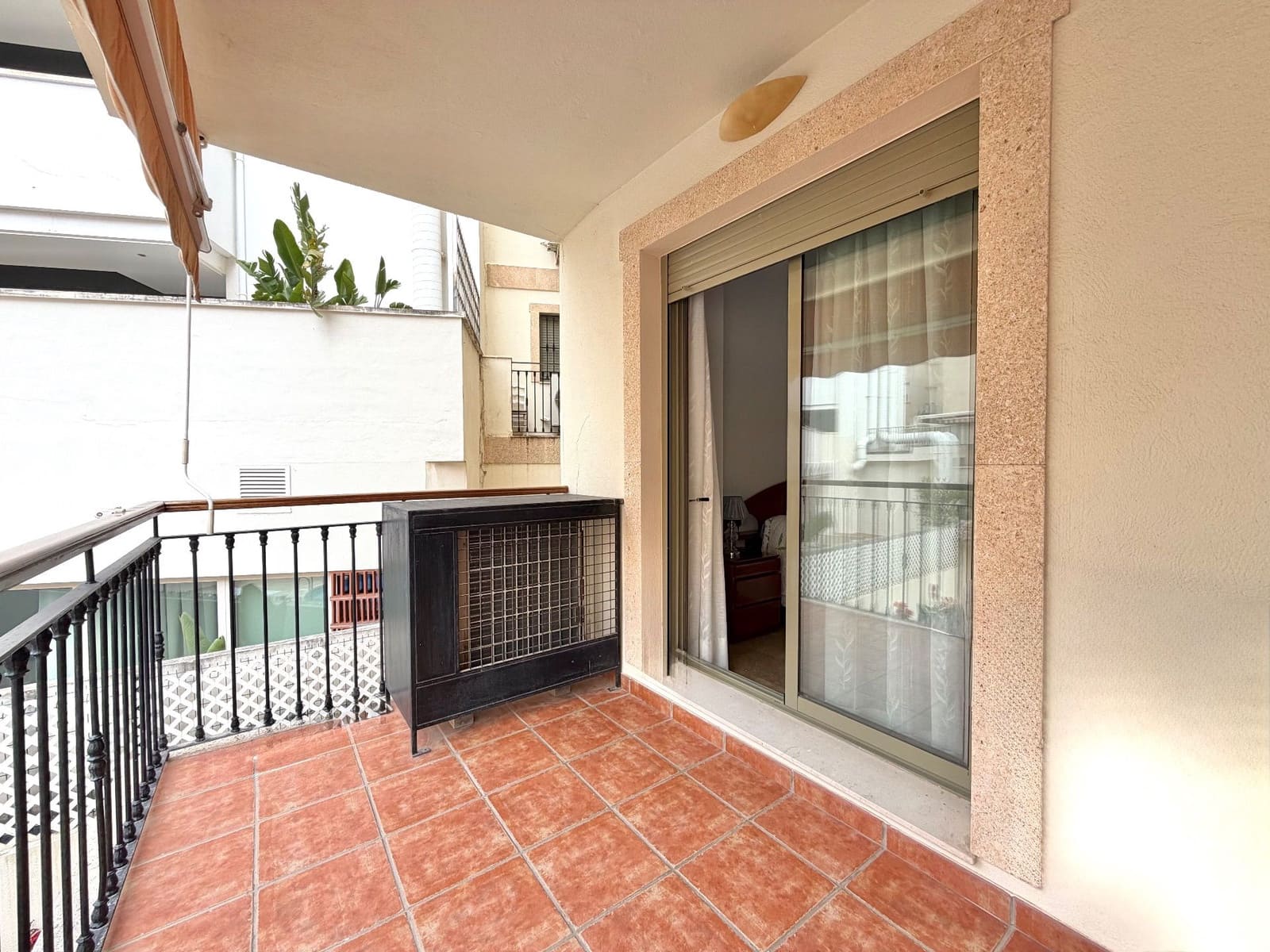 2 sypialnia Apartament na sprzedaż w Denia z basenem garażem - 308 000 € (Ref: 9966109)