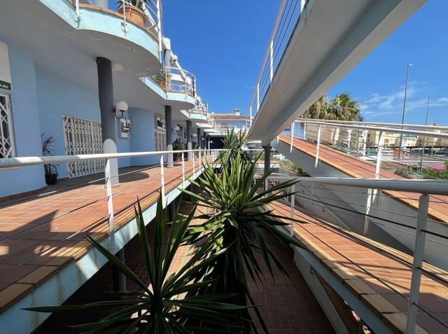1 soveværelse Erhverv til salg i Les Bovetes - La Felicidad, Dénia med garage - € 96.000 (Ref: 9984348)