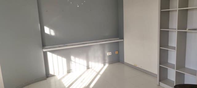 1 soveværelse Erhverv til salg i Les Bovetes - La Felicidad, Dénia med garage - € 96.000 (Ref: 9984348)