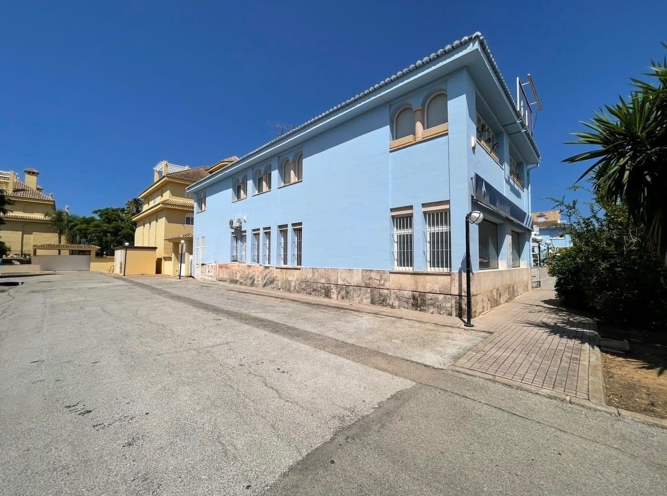 1 sovrum Kommersiell till salu i Denia med garage - 96 000 € (Ref: 9984348)