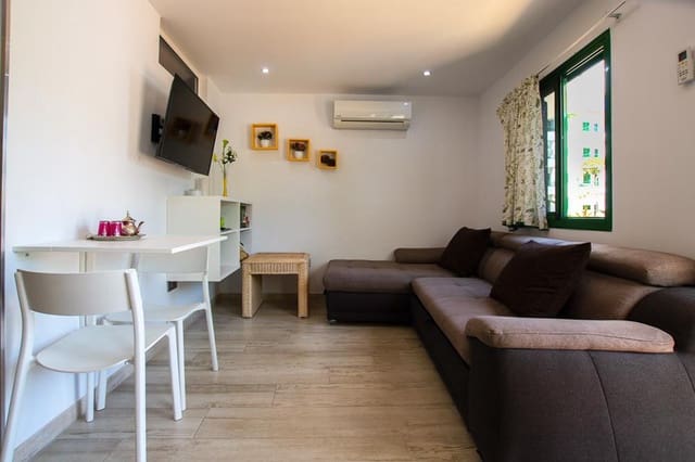 1 Zimmer Wohnung zu verkaufen in Playa del Inglés, San Bartolomé de Tirajana mit Pool - 170.000 € (Ref: 5625521)