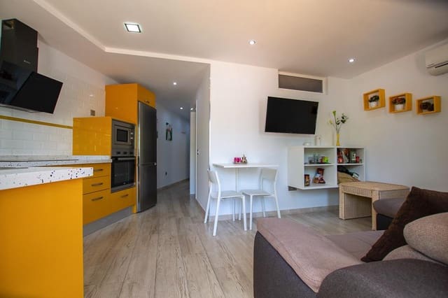 1 Zimmer Wohnung zu verkaufen in Playa del Inglés, San Bartolomé de Tirajana mit Pool - 170.000 € (Ref: 5625521)