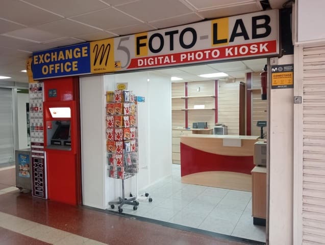 1 slaapkamer Bedrijf te huur in Playa del Inglés, San Bartolomé de Tirajana - € 900 (Ref: 8581653)