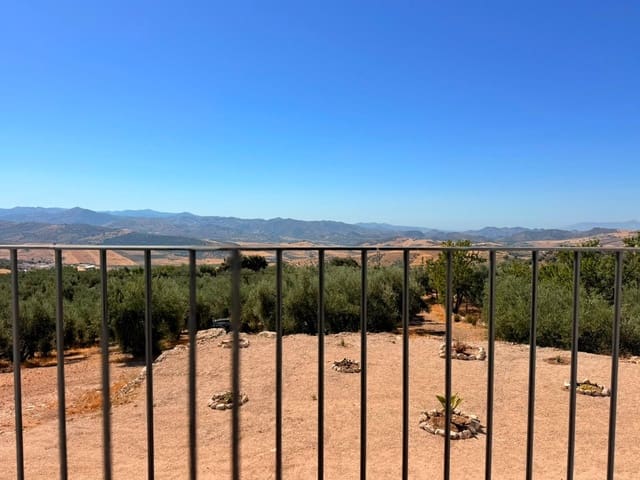 4 bedroom Finca/Country House for sale in Villanueva de la Concepcion - € 349,000 (Ref: 10005680)