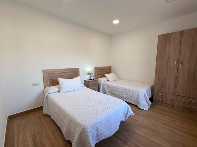 4 slaapkamer Finca/Landhuis te koop in Alora met zwembad - € 318.000 (Ref: 10022540)