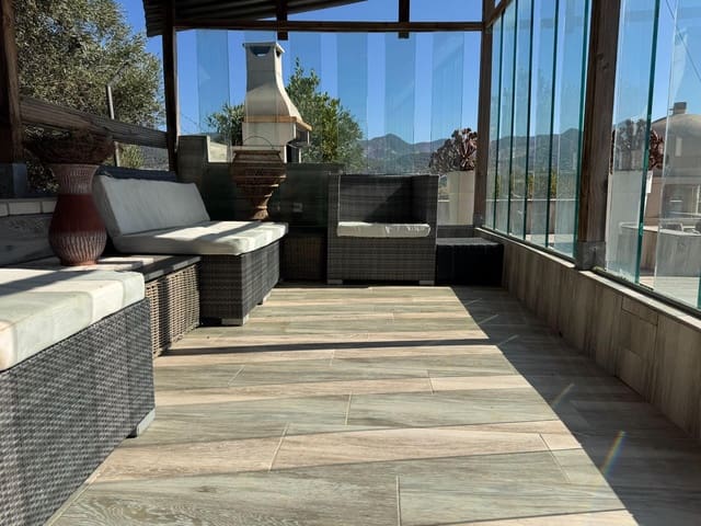 6 chambre Villa/Maison à vendre à Alhaurín de la Torre avec piscine garage - 950 000 € (Ref: 10027377)