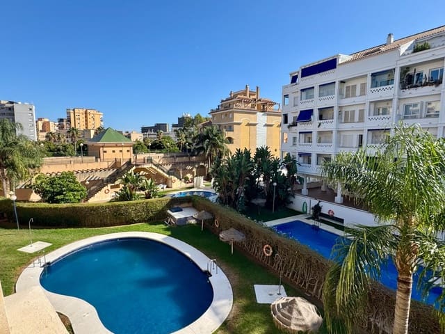 4 bedroom Flat for sale in Torremolinos with pool garage - € 980,000 (Ref: 10091190)