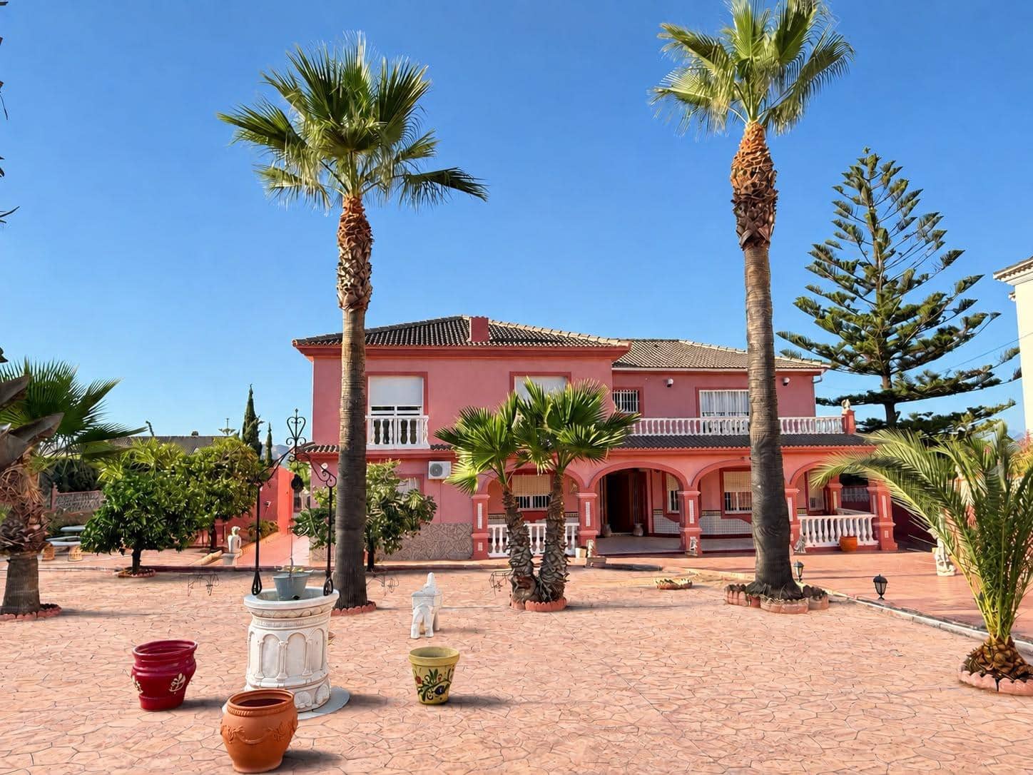 7 quarto Moradia para venda em Pinos de Alhaurin com piscina garagem - 980 000 € (Ref: 10100244)