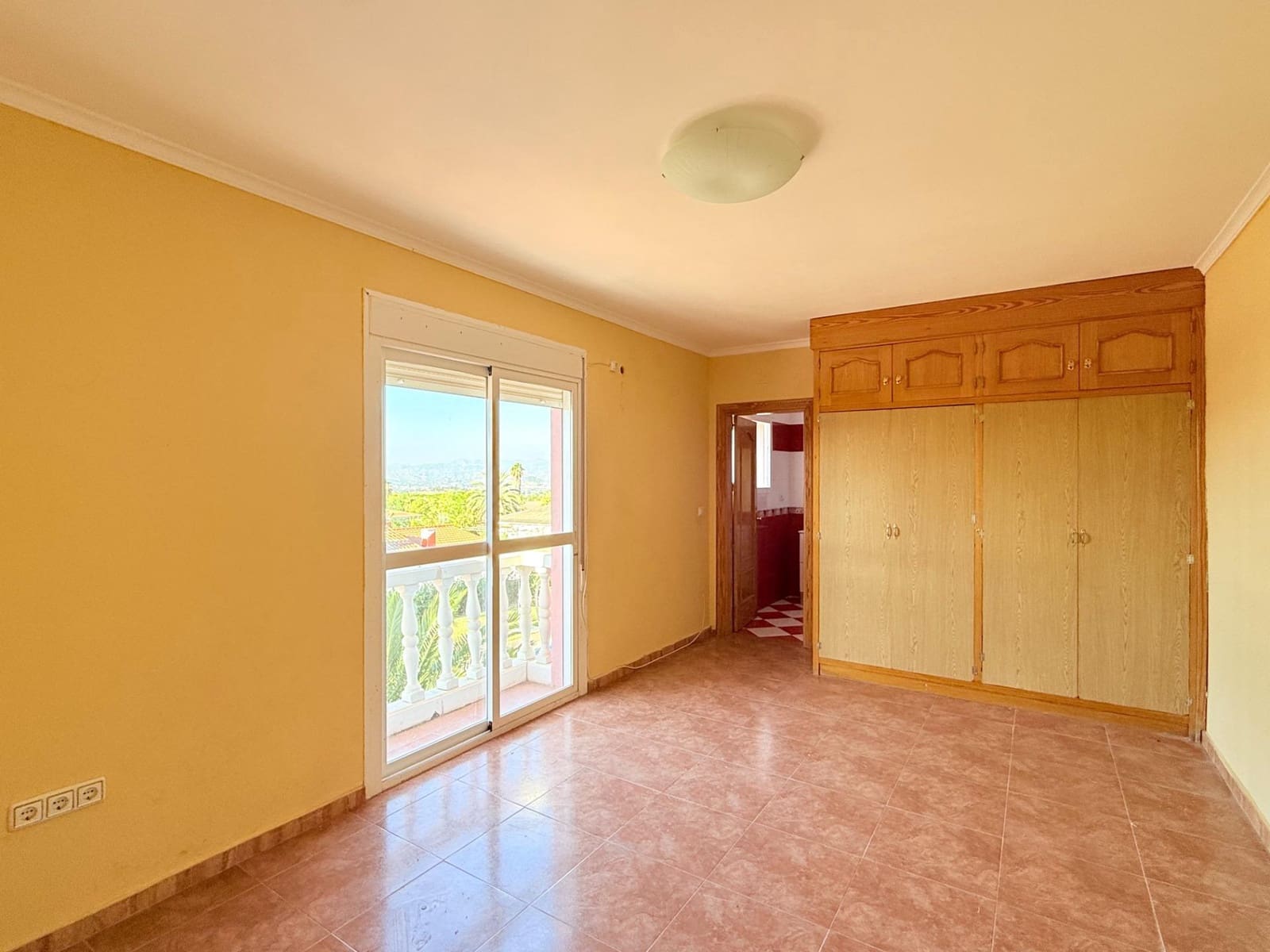 7 bedroom Villa for sale in Pinos de Alhaurin with pool garage - € 1,500,000 (Ref: 10102680)