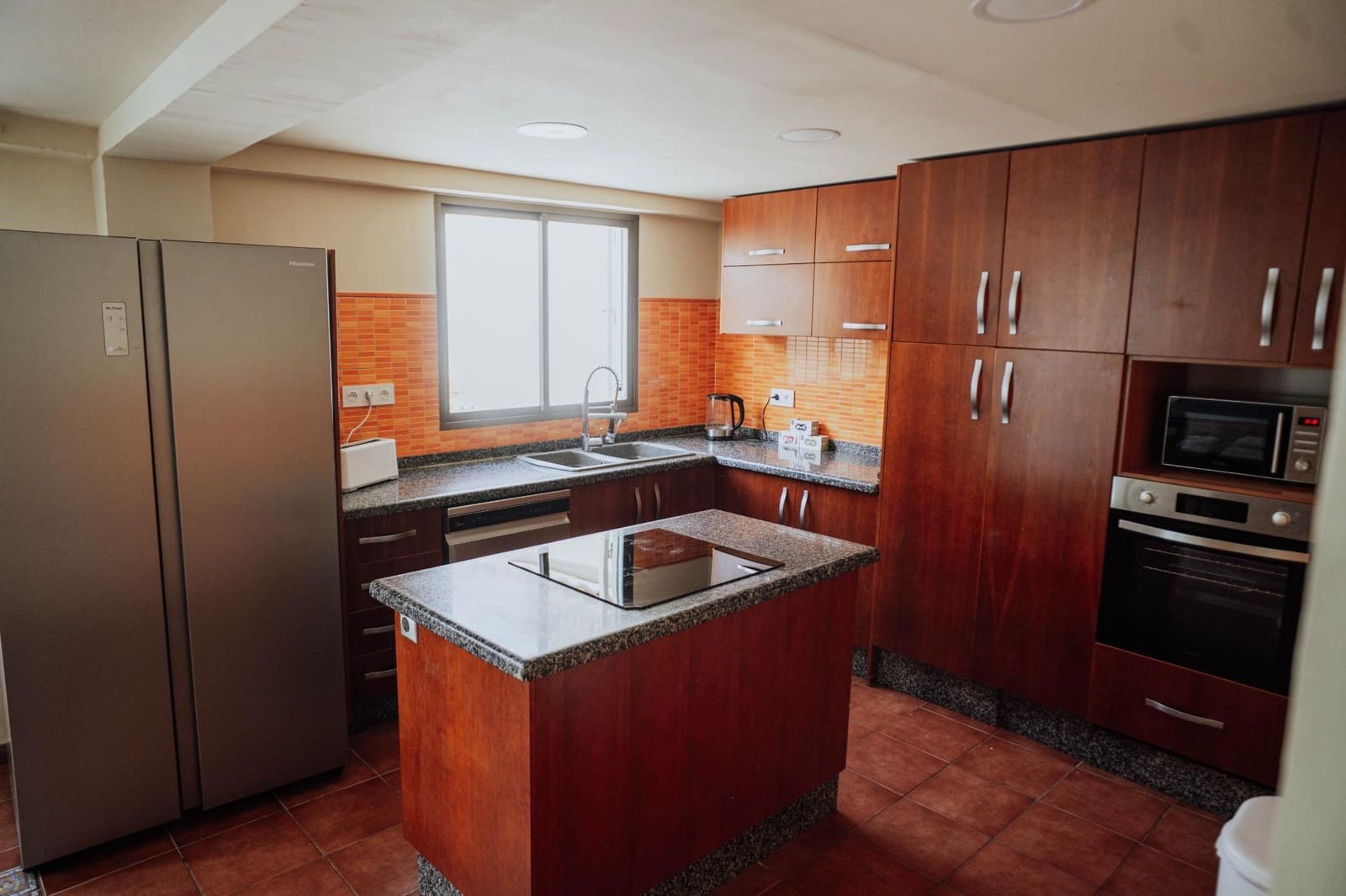 5 soveværelse Villa til salg i Malaga by med swimmingpool - € 649.000 (Ref: 10142676)