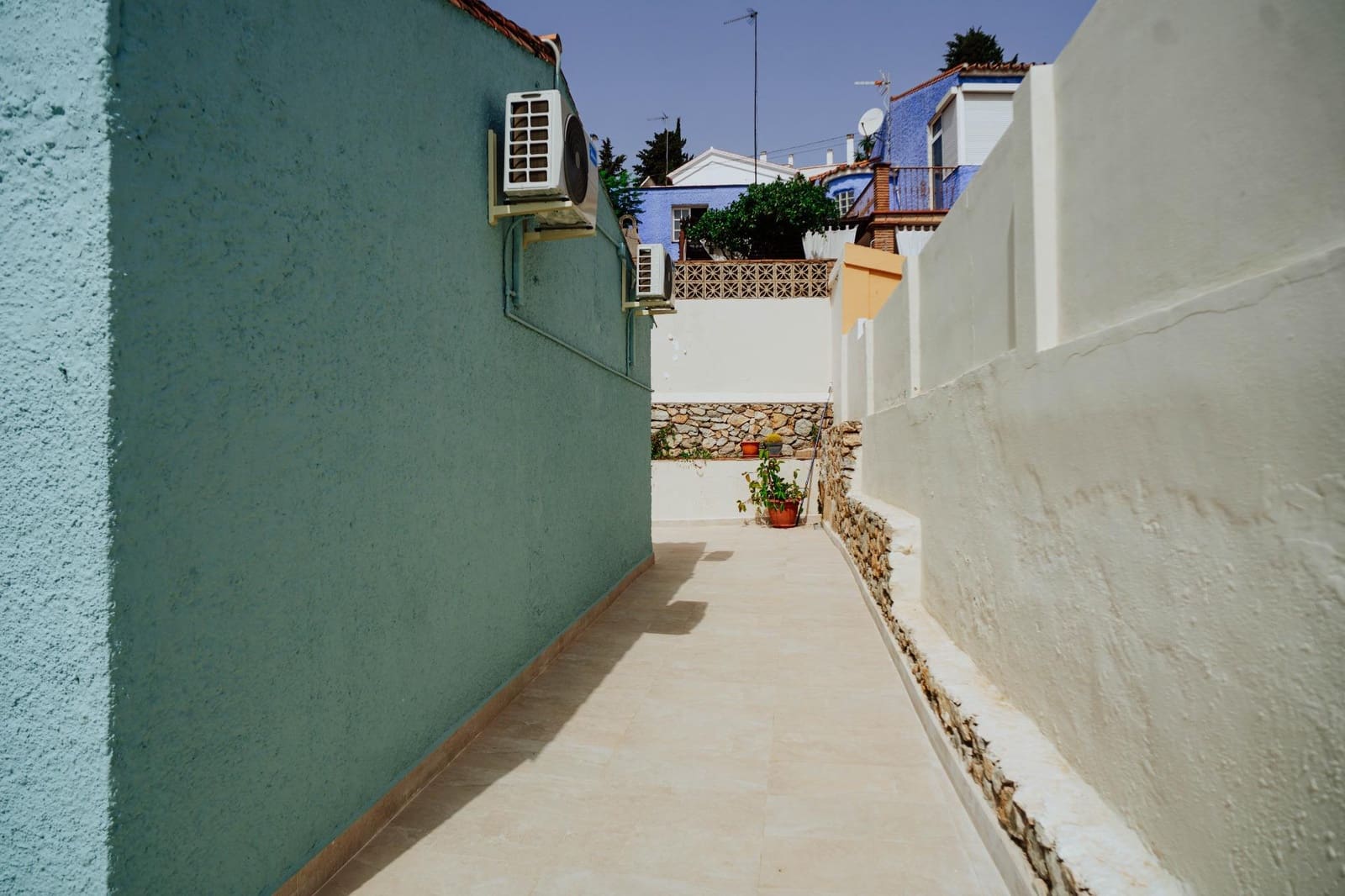5 soveværelse Villa til salg i Malaga by med swimmingpool - € 649.000 (Ref: 10142676)