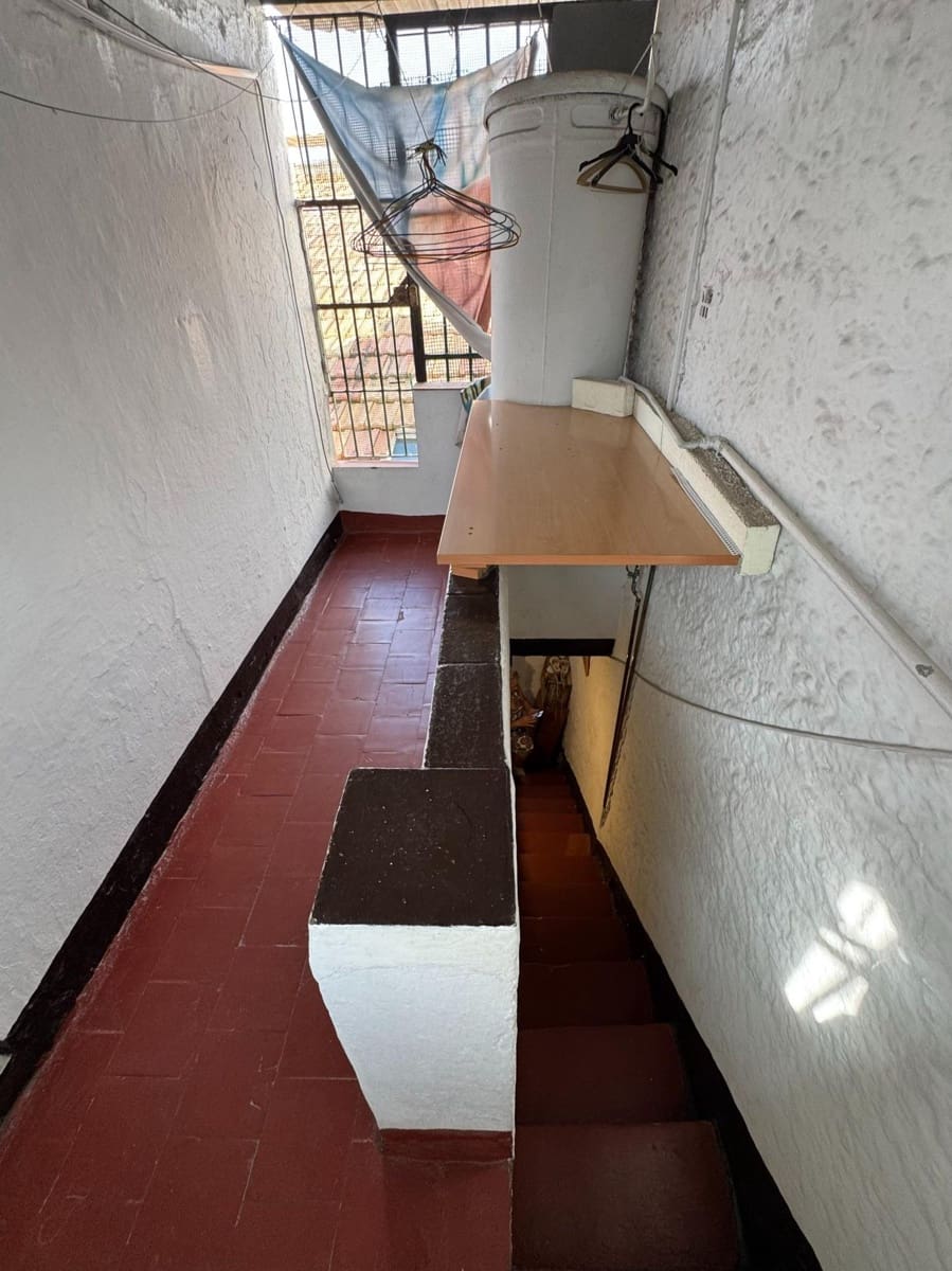 5 Zimmer Haus zu verkaufen in Malaga Stadt - 400.000 € (Ref: 10153689)