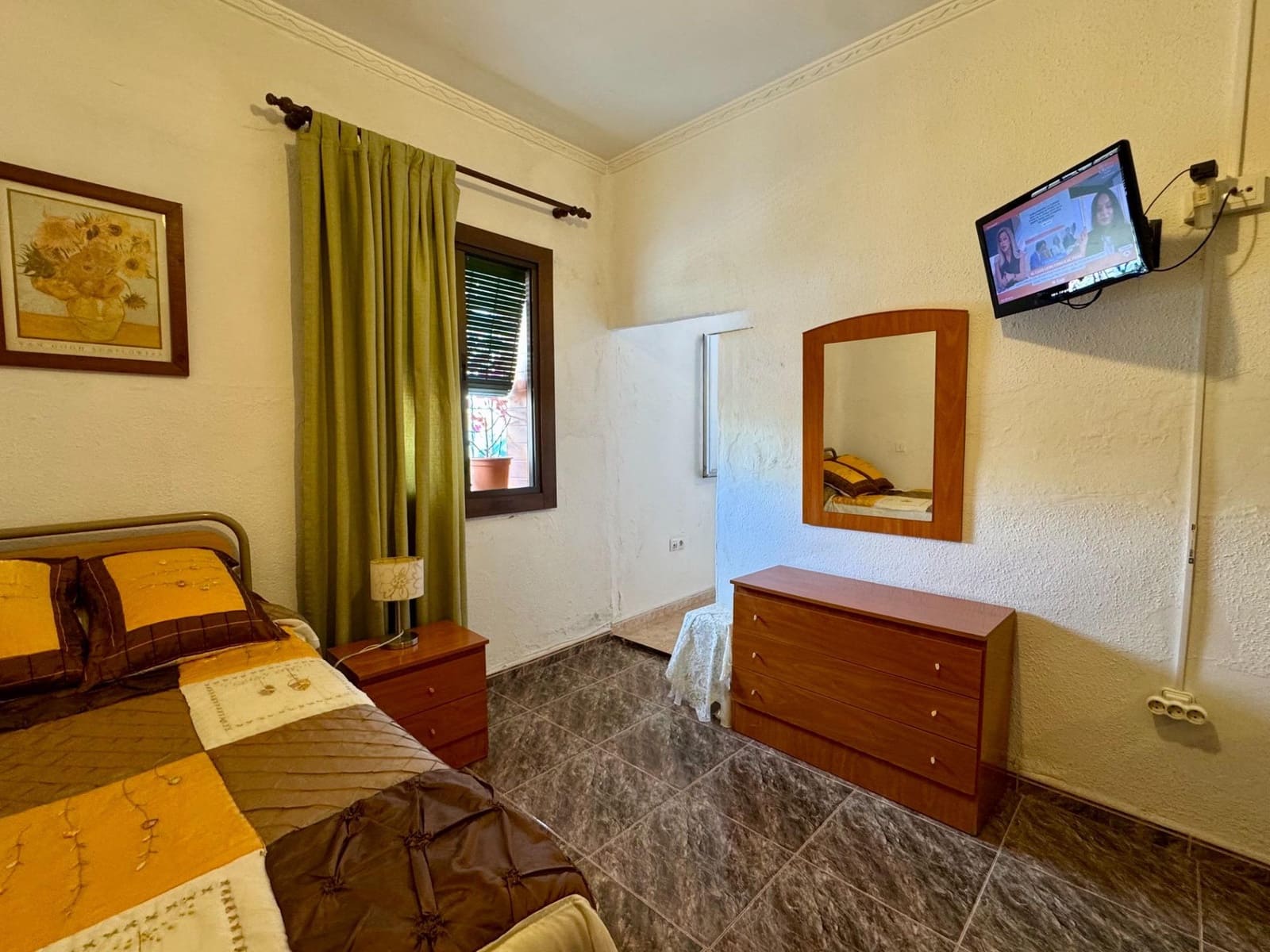 5 Zimmer Haus zu verkaufen in Malaga Stadt - 400.000 € (Ref: 10153689)