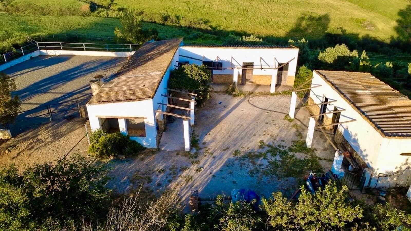 6 sypialnia Finka/Dom wiejski na sprzedaż w Alora z basenem - 440 000 € (Ref: 10168509)