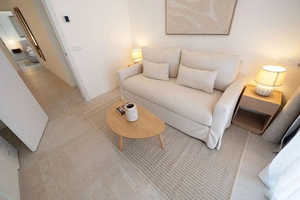 Pareado de 4 habitaciones en Fuengirola en venta con piscina - 795.000 € (Ref: 10174022)