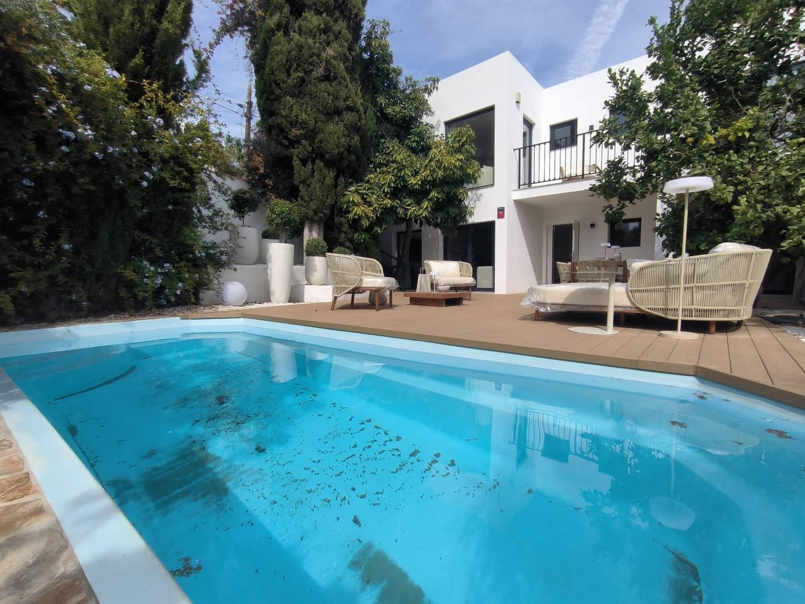 Pareado de 4 habitaciones en Fuengirola en venta con piscina - 795.000 € (Ref: 10174022)