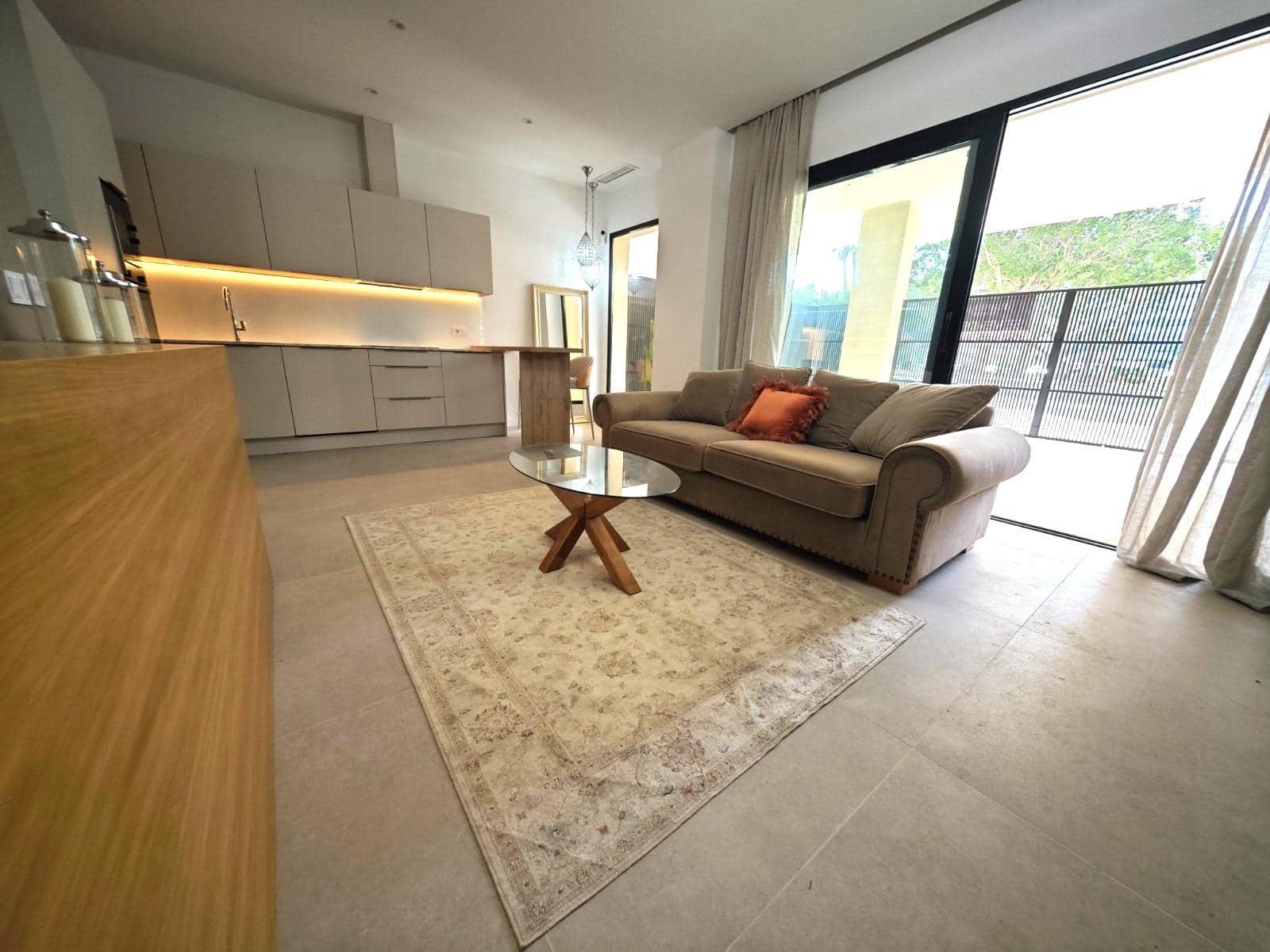 2 bedroom Beach Apartment for sale in Fuengirola - € 425,000 (Ref: 10174023)