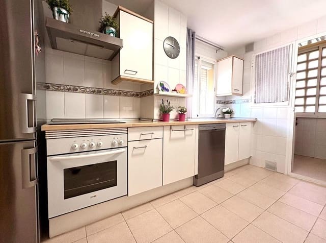 2 soverom Leilighet til salgs i Riviera del Sol, Mijas med svømmebasseng garasje - € 339 000 (Ref: 10174657)