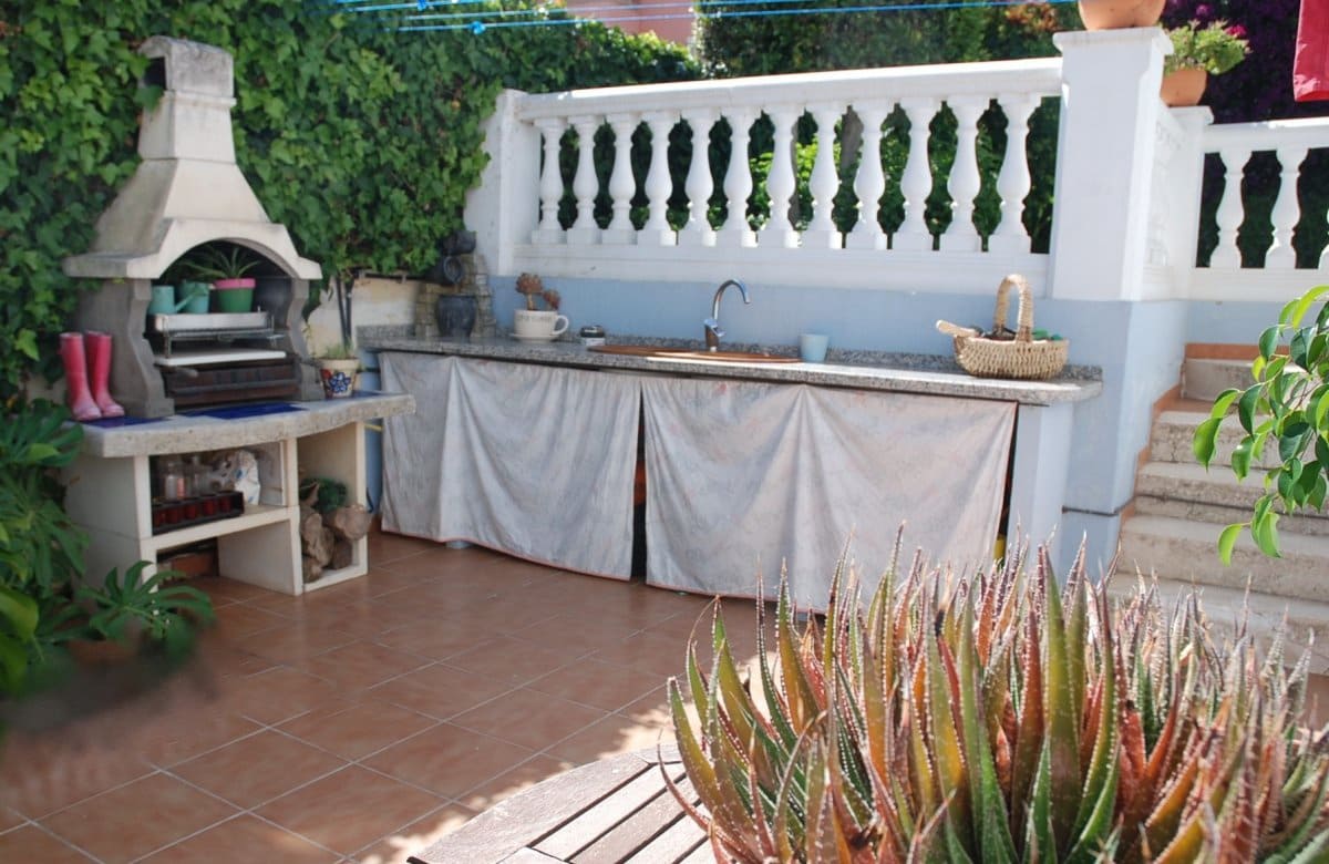 6 Zimmer Villa zu vermieten in Alhaurin de la Torre mit Pool Garage - 3.400 € (Ref: 6931822)
