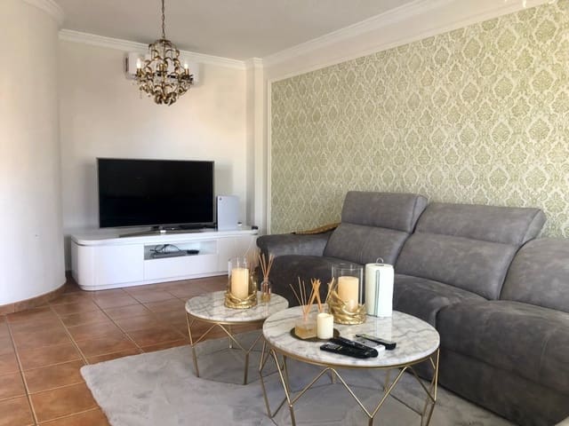 6 Zimmer Villa zu vermieten in Alhaurín de la Torre mit Pool Garage - 3.400 € (Ref: 6931822)